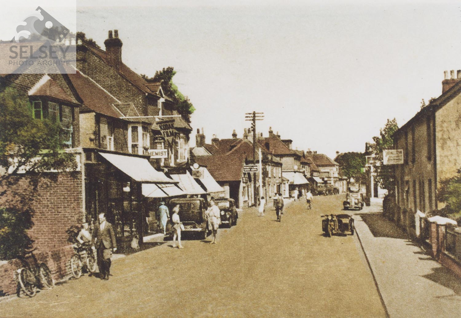 Selsey: High Street - Selsey Photo Archive